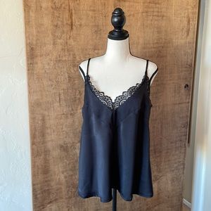 Sexy lacy black camisole top 🌺